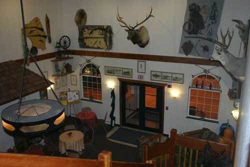 Choteau Stage Stop Inn Exterior photo